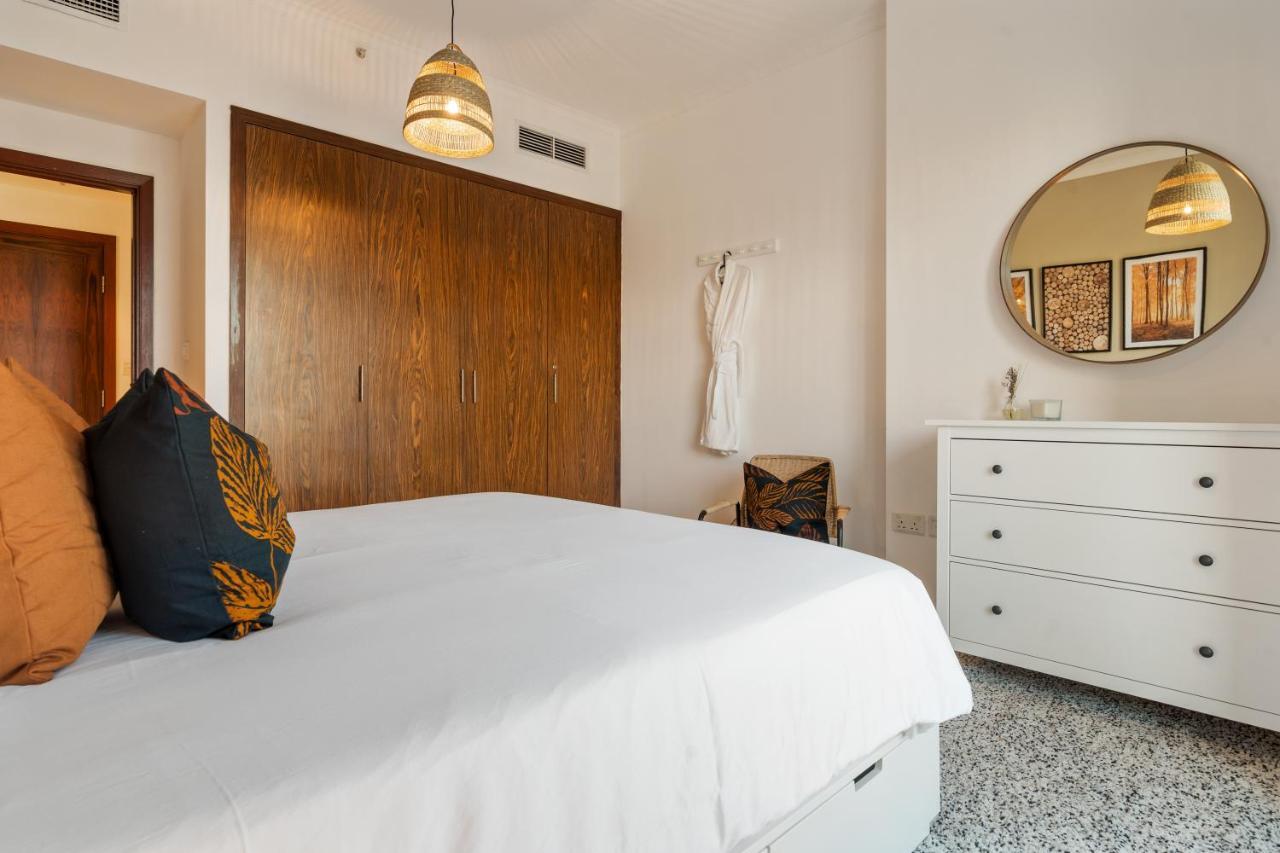 Chic And Zen Apartment, Near Burj Khalifa Tower ดูไบ ภายนอก รูปภาพ