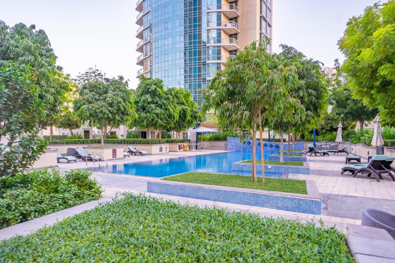Chic And Zen Apartment, Near Burj Khalifa Tower ดูไบ ภายนอก รูปภาพ